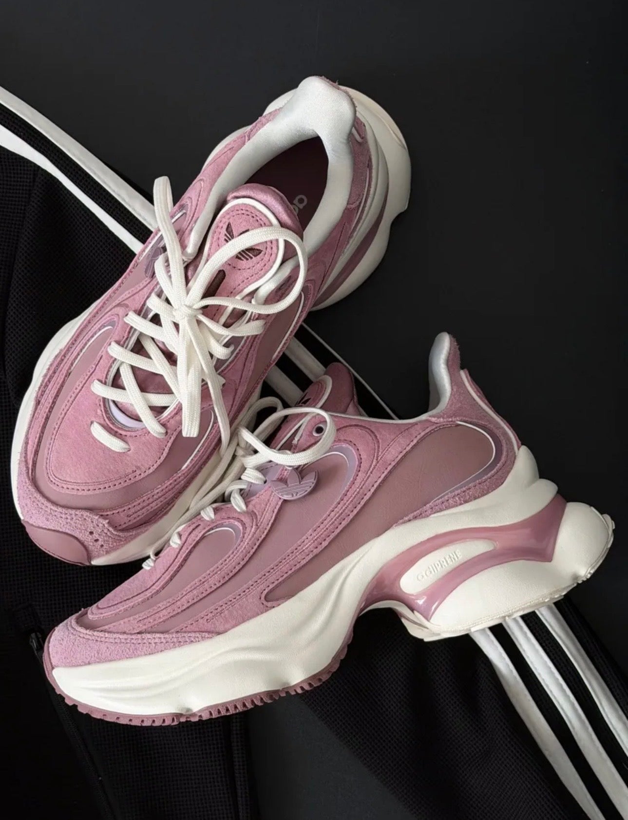 Adidas Originals Ozvenuz CNY Chunky Platform Magic Mauve Off White
