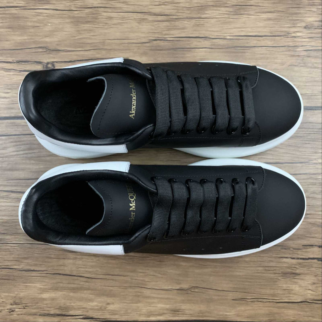 Alexander McQueen sneakers suola oversize Black/white
