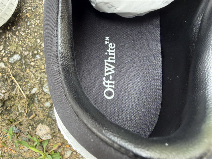 Off-White c/o Virgil Abloh Off Court 3.0 Low Top White Black