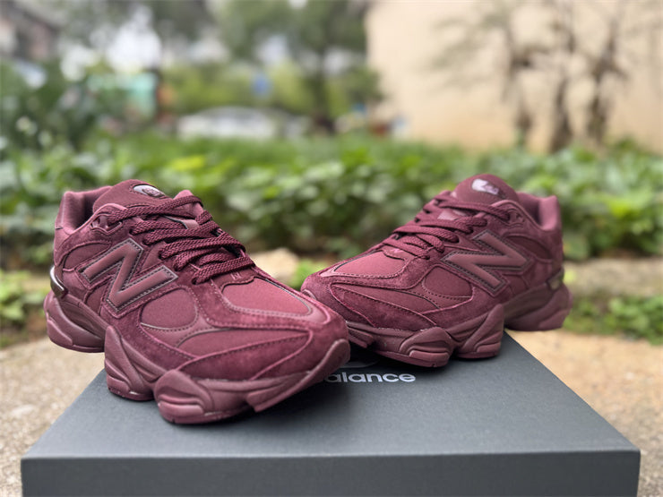 New Balance NB 9060 Burgundy