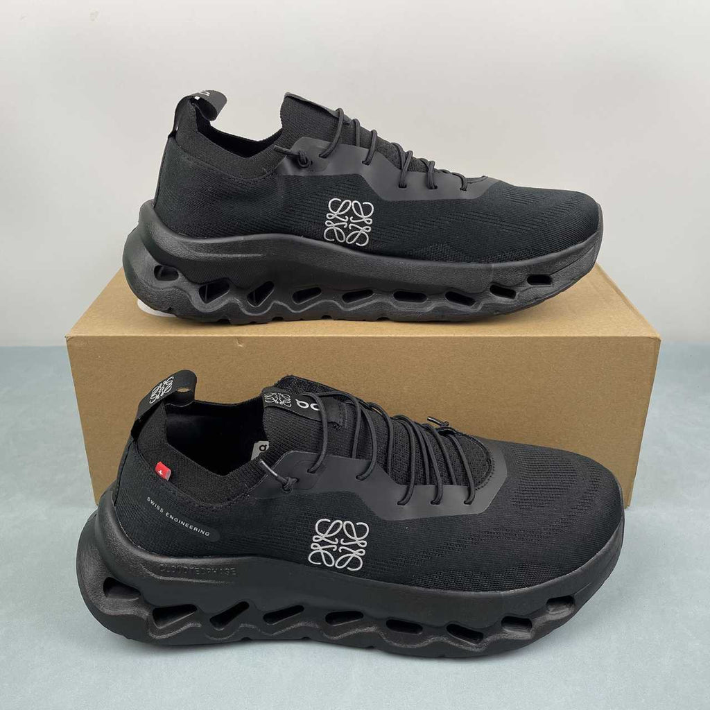 LOEWE + ON Cloudtilt stretch recycled-knit sneakers nero