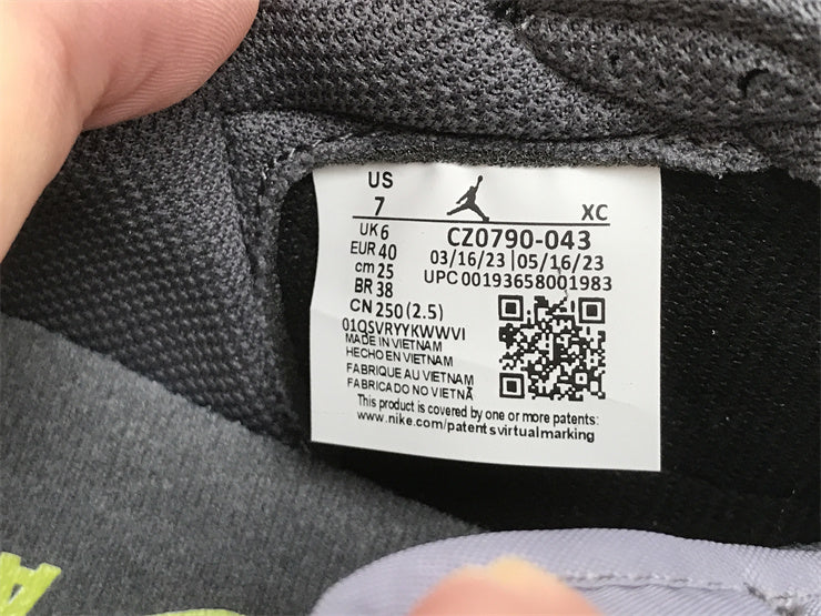 Air Jordan 1 Low X Travis Scott CZ0790-043