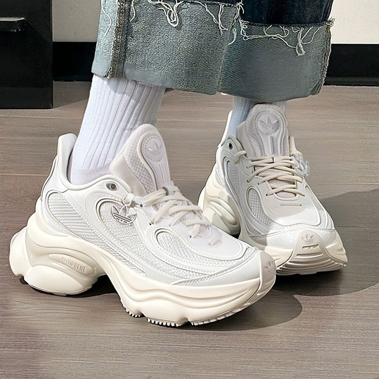 Adidas Originals Ozvenuz CNY Chunky Platform Chalck White