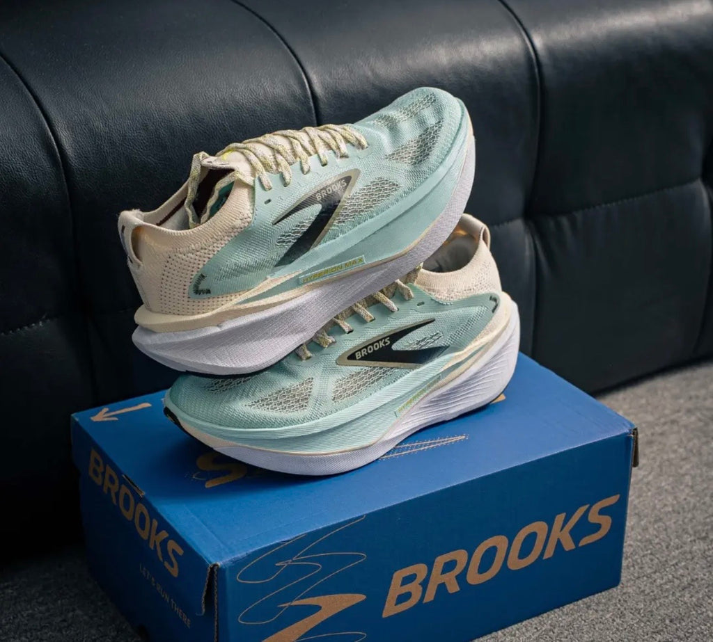 Brooks Hyperion Max 3 Yucca Nightlife