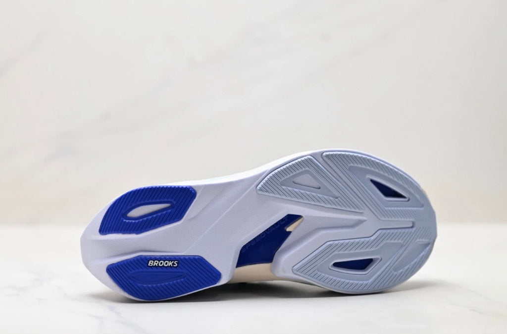 Brooks Hyperion Max 3 Ice Blue