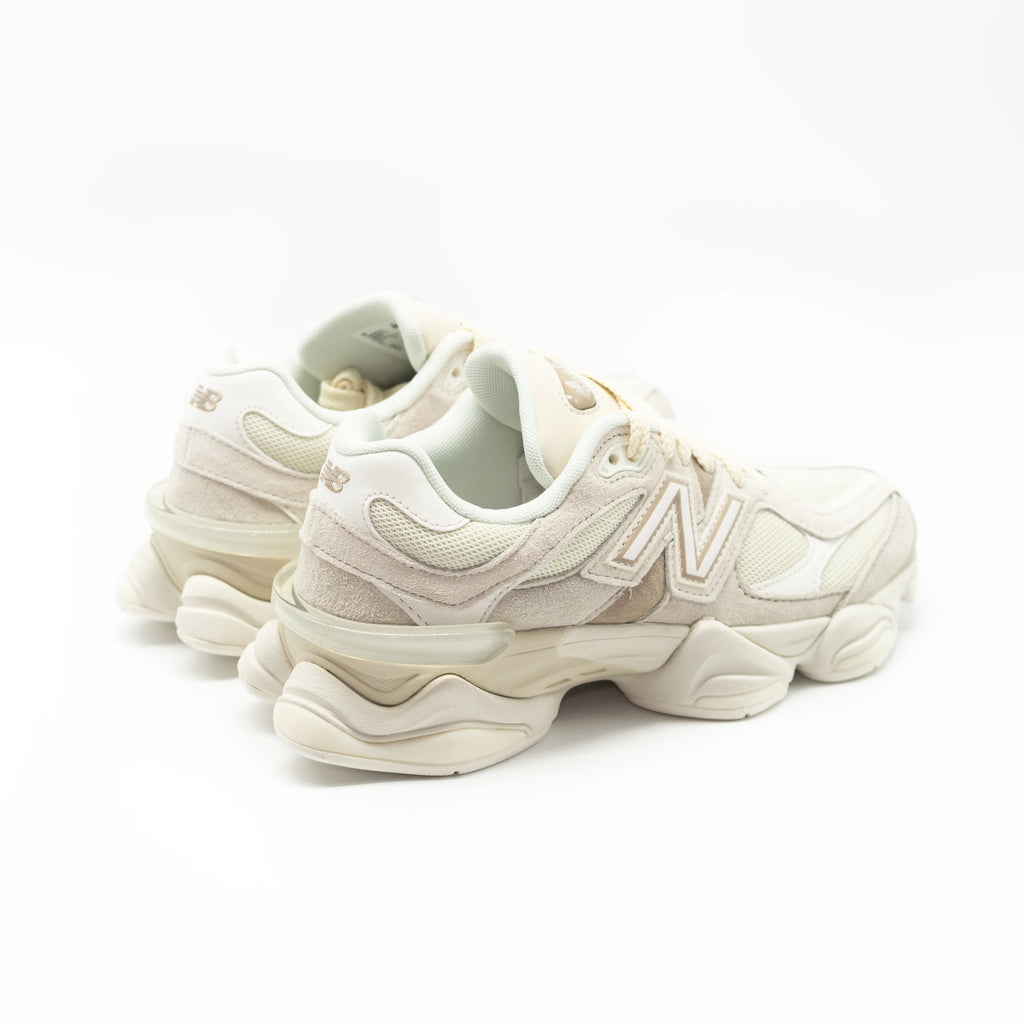 New Balance NB 9060 White Beige