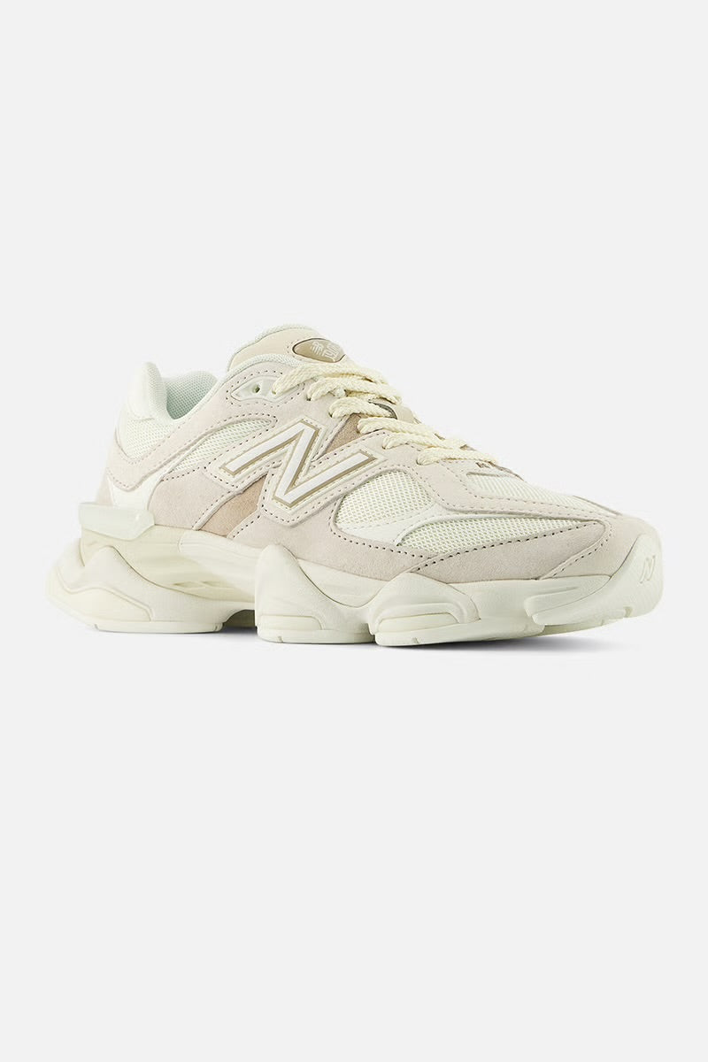 New Balance NB 9060 White Beige