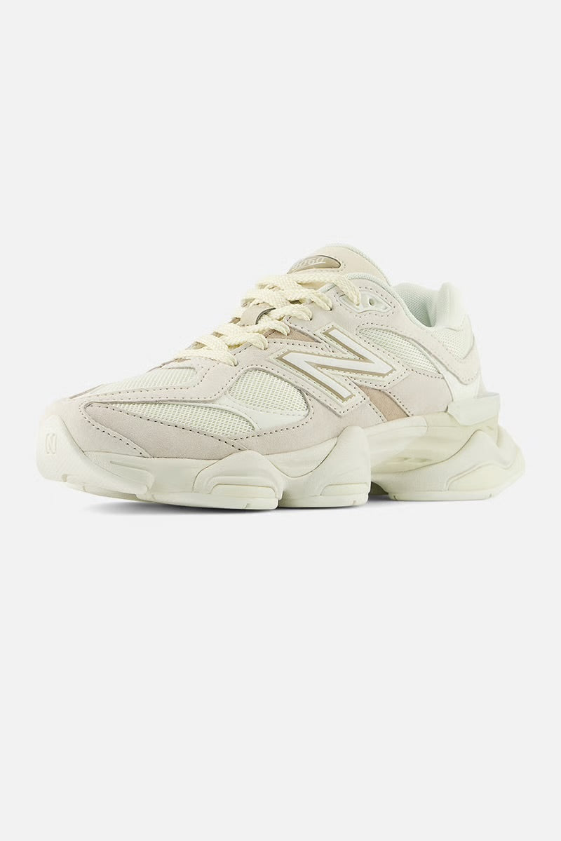 New Balance NB 9060 White Beige