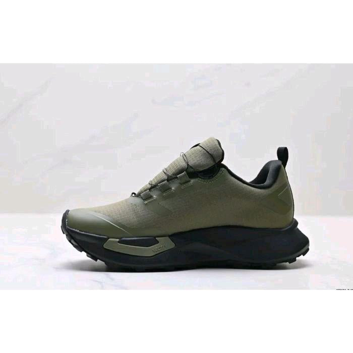 The North Face VECTIV Enduris 4 – Green Black