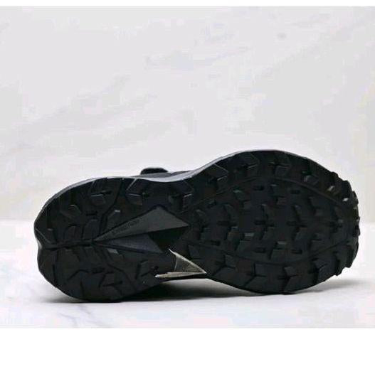 The North Face VECTIV Enduris 4 –  Black