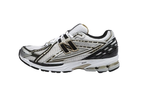 New Balance NB M1906R bianco oro metallizzato