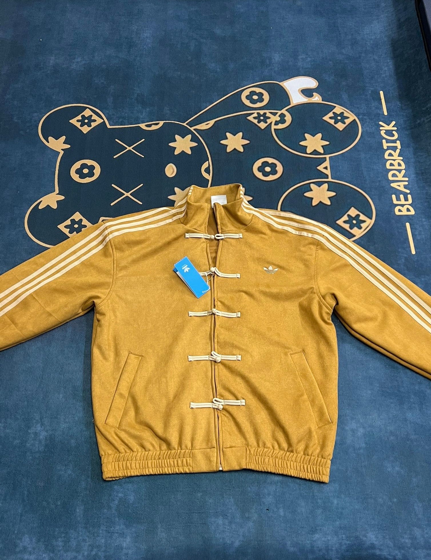 Adidas Tang Jacket felpa Chinese New Year senape