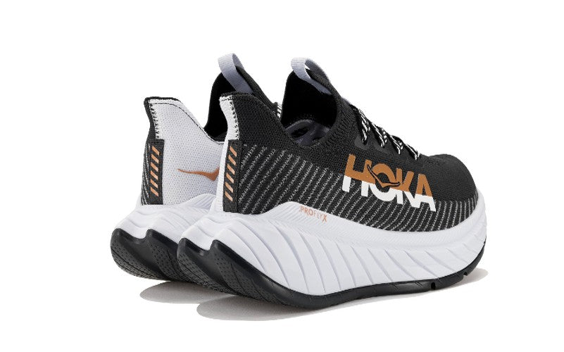 Nike Vomero Premium white black gold